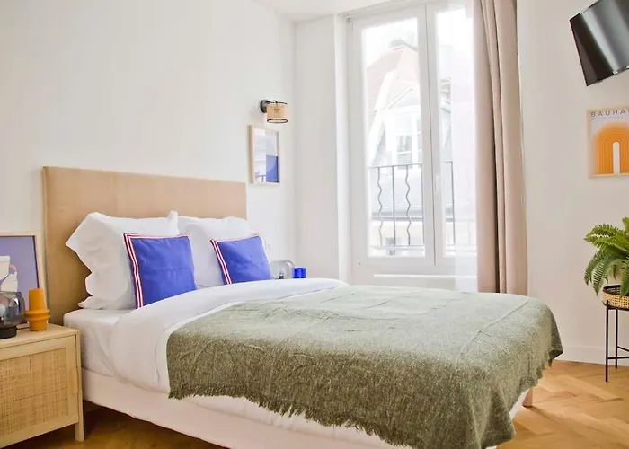 Celeste - Luxury 3br Mouffetard Views *